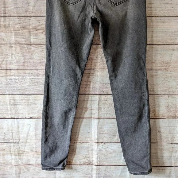 Old Navy Rockstar Women's Size 4 Super Skinny Built In Warm Jeans Charcoal - Picture 10 of 11